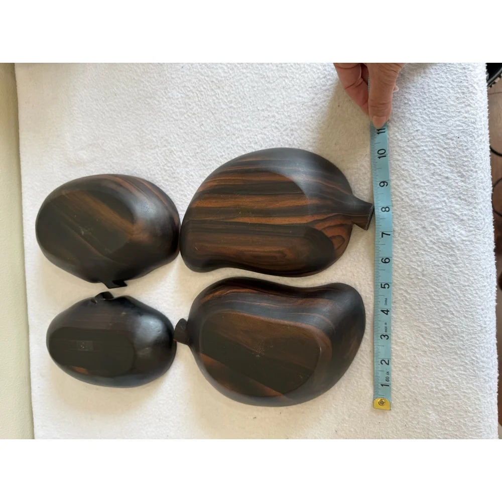 Vintage Unbranded Wooden Fruit chili pepper Shaped appetizer Bowls Set Brown